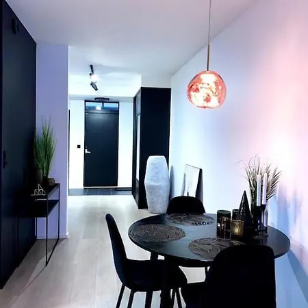 Fresh Topfloor-apartment With A Stunning Ocean View! * Tromso