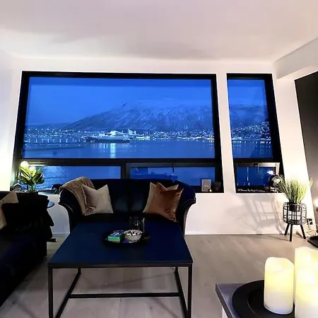 Apartment Fresh Topfloor-apartment With A Stunning Ocean View! *