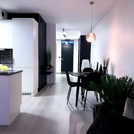 Apartment Fresh Topfloor-apartment With A Stunning Ocean View!