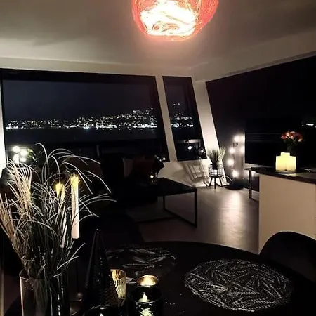 Fresh Topfloor-apartment With A Stunning Ocean View! *